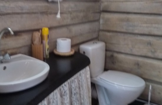 BALTOJI SODYBA su BALTĄJA PIRTIMI  ir ANGLIŠKU nameliu nuotrauka nr. 35