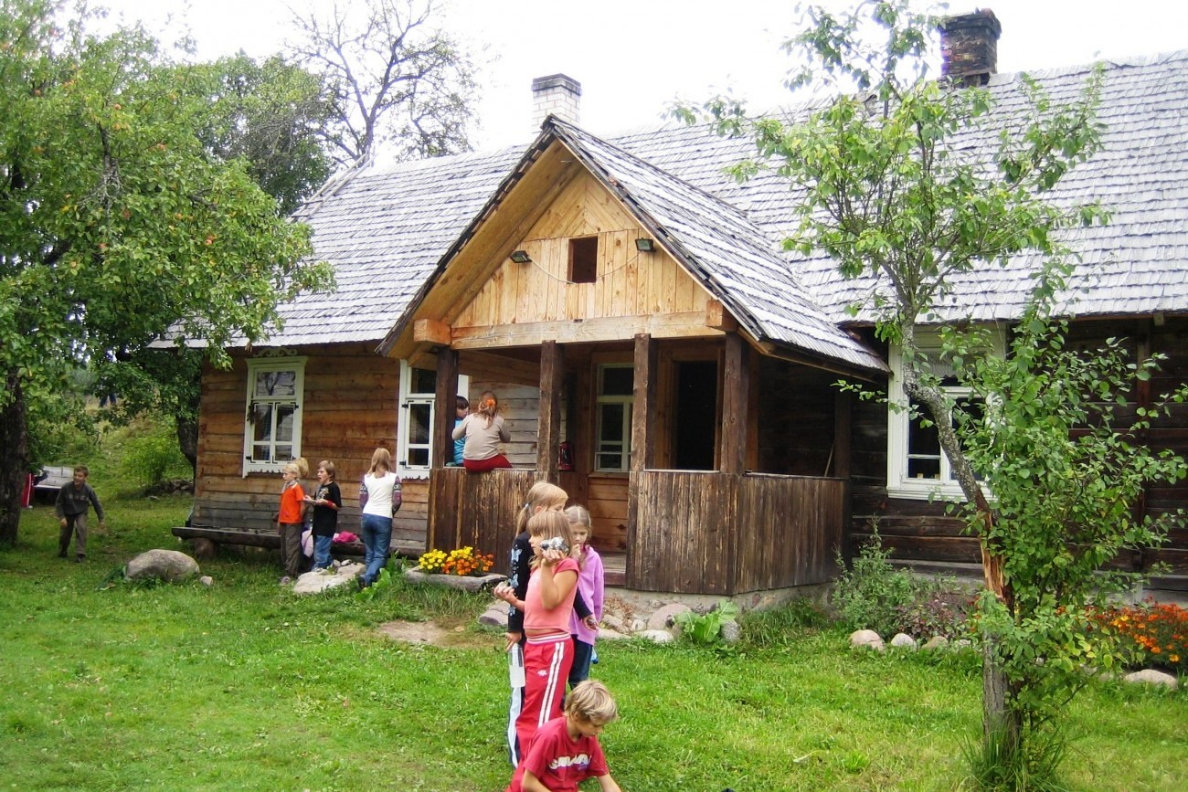 Linos ir Egidijaus Černiauskų sodyba nuotrauka nr. 3