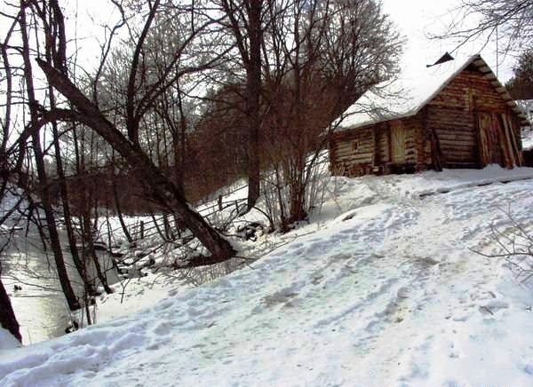 Zervynų dūminė pirtis nuotrauka nr. 1